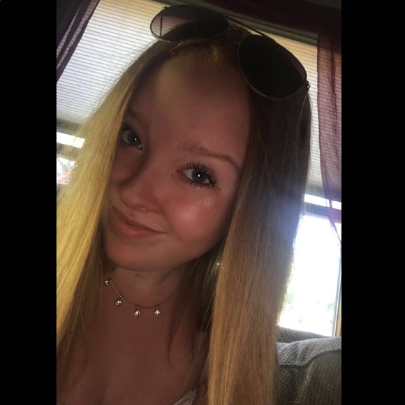 Meet your Posher, Jaime - Picture 1 of 1